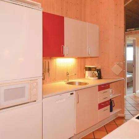 Amazing In With Kitchen *