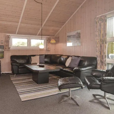Amazing In With Kitchen *
